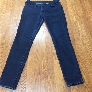 LEVI'S | dark wash skinny jean