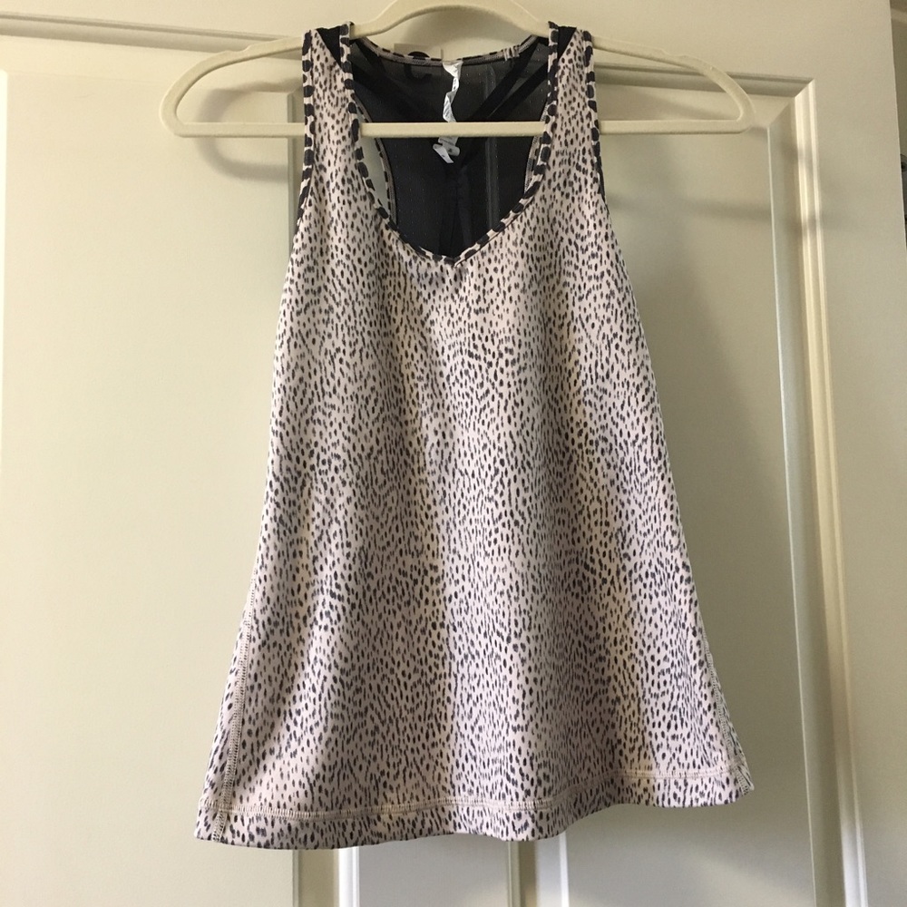 lululemon tank