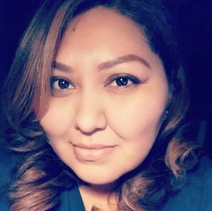 Meet your Posher, Bethany