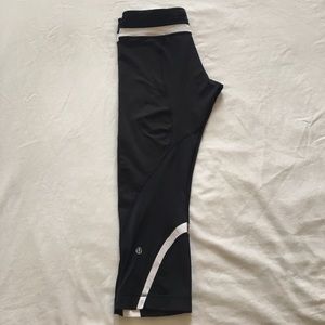 Lululemon inspire crop with mesh panels