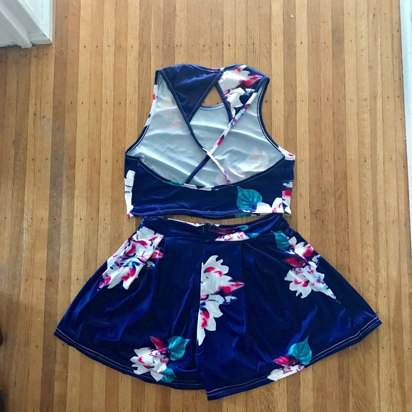 NWT floral purple two piece short crop top set - Picture 3 of 3