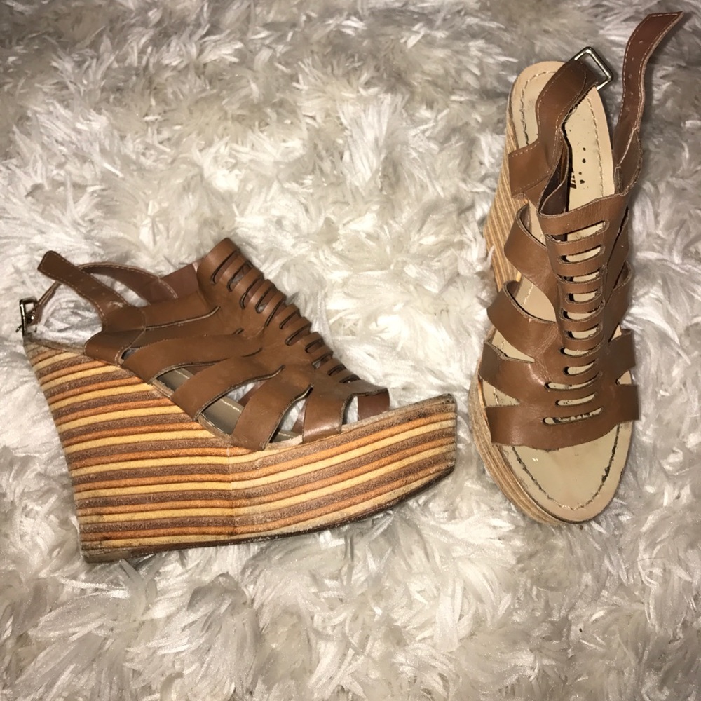 Brown Wedges