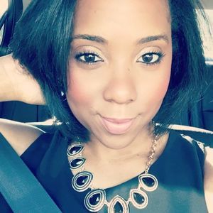 Meet your Posher, Whitney