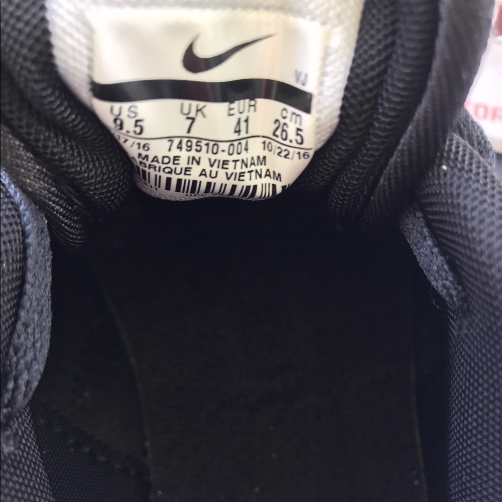 NWT Nike Air Max Siren WMNS, size 9,5 - Picture 6 of 8