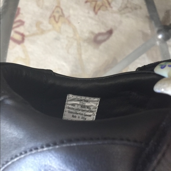 Sure Fit size 7 wide stretch material new - Picture 4 of 4