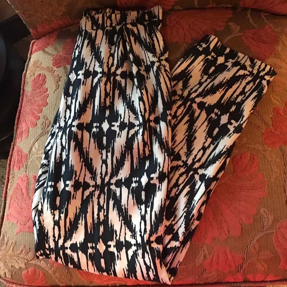 B Sharp Printed pants Size M fits like S