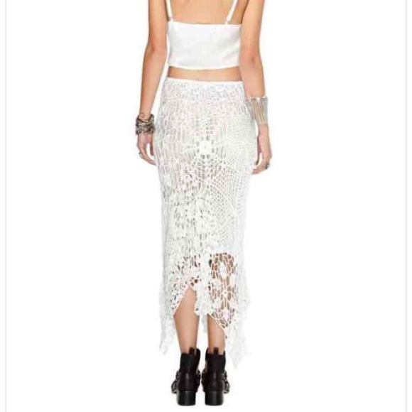 Indah Mermaid Skirt - Picture 2 of 4