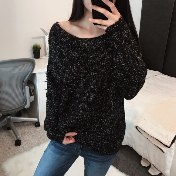 Forever 21 Sweaters - NWOT F21 Speckled Black & White Sweater