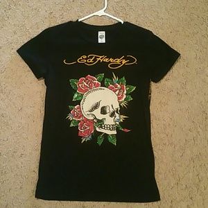 Ed hardy skull and roses tshirt