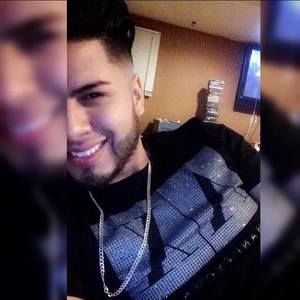 Meet your Posher, Omar