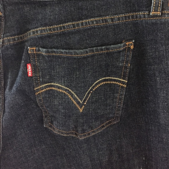 Levis jeans - Picture 3 of 5