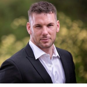 Meet your Posher, Mike