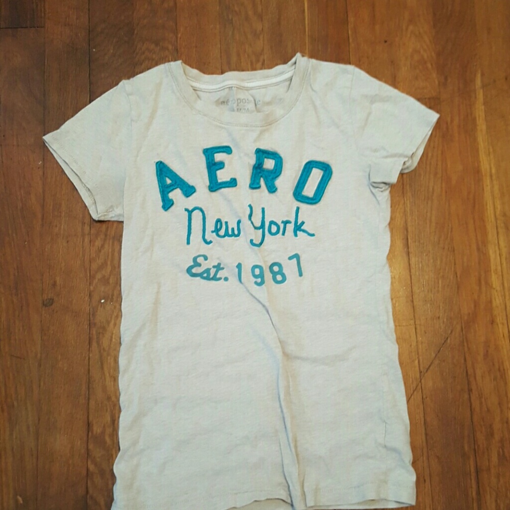 Tee shirt