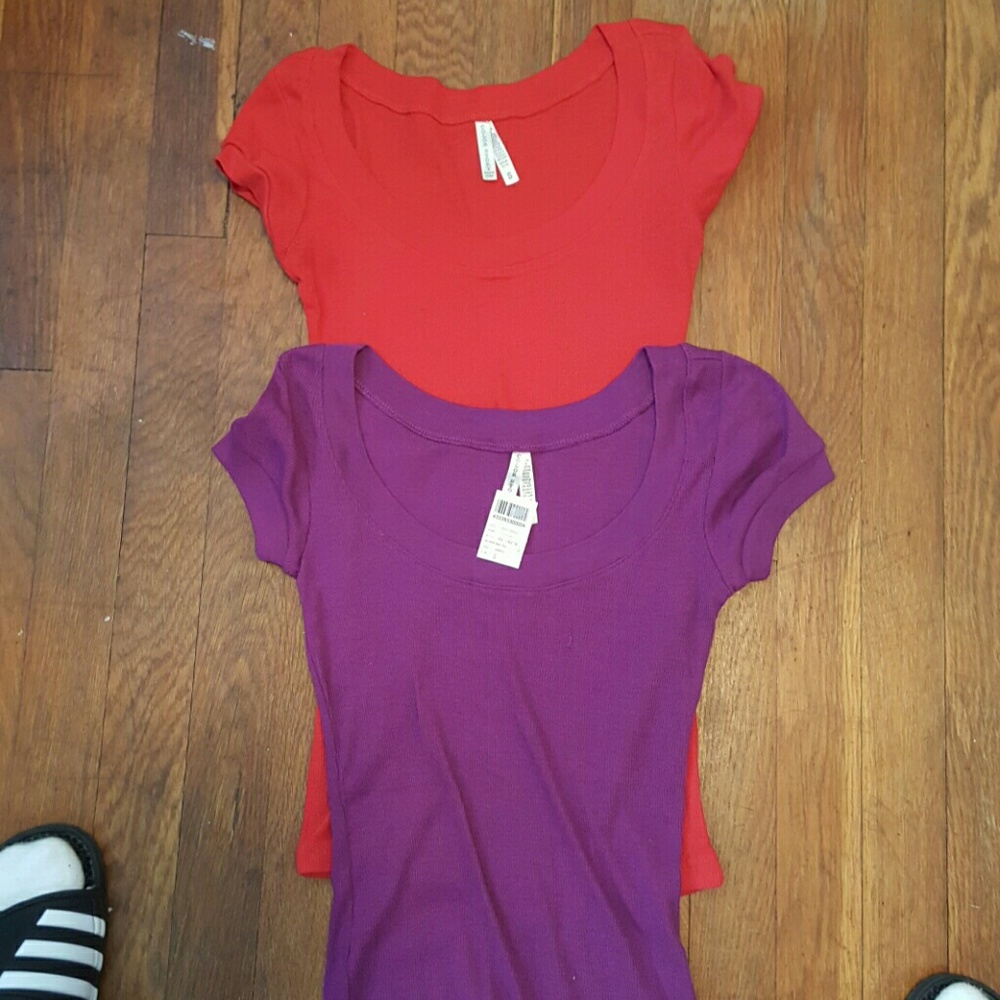 Two tee shirt