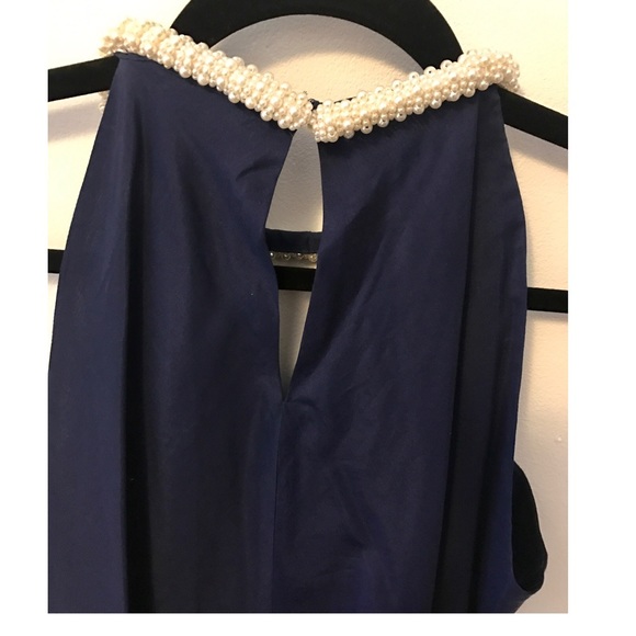 C. Wonder Pearl Embellished Blouse - Picture 4 of 4