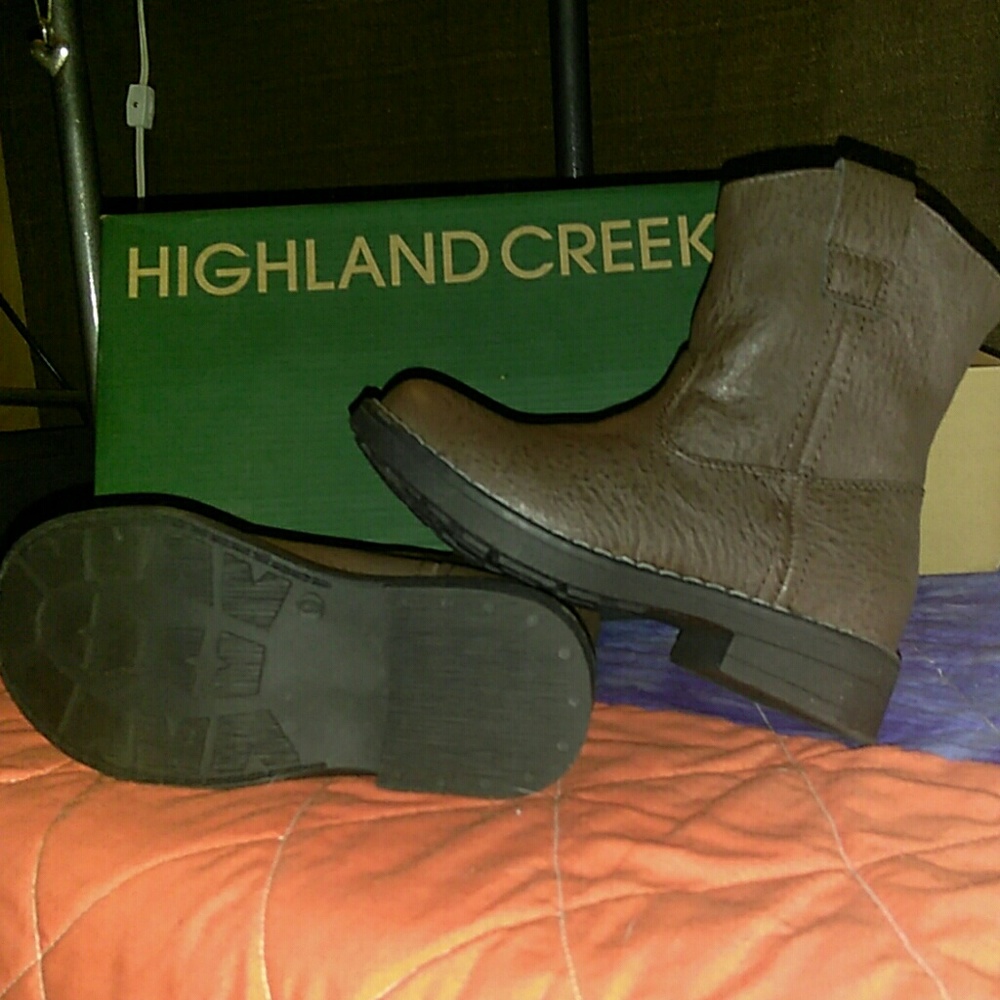 Highland Creek toddler boots