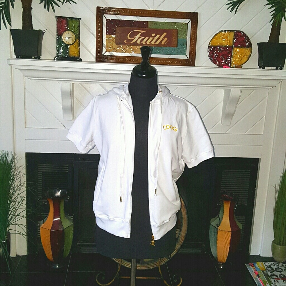 COOGI CAPRI SUIT