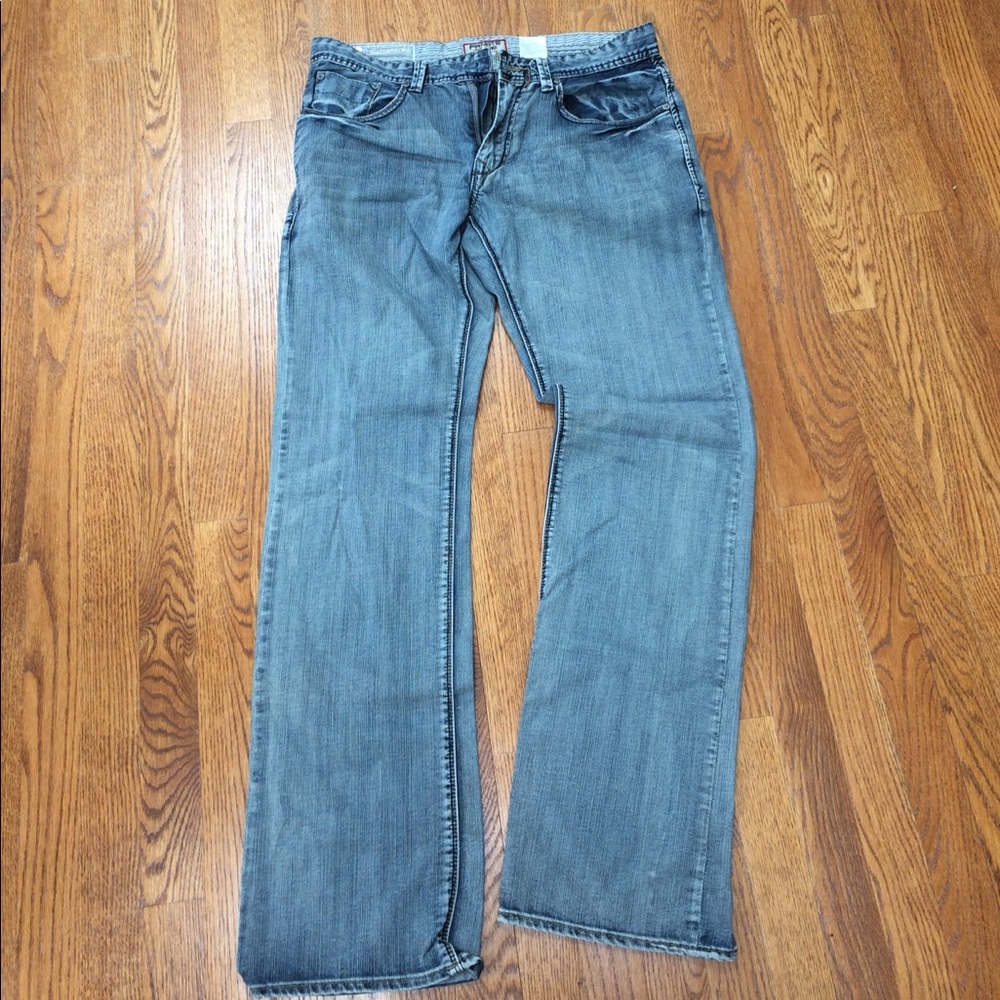 PRIVATE BLUE || Men's distressed jeans