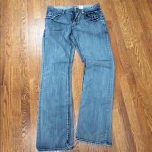 PRIVATE BLUE || Men's distressed jeans