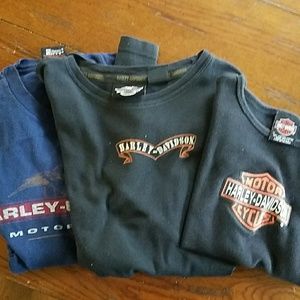Bundled Harley Davidson shirts.