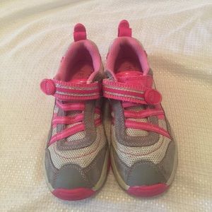 Stride rite made2play Nikki 12.5