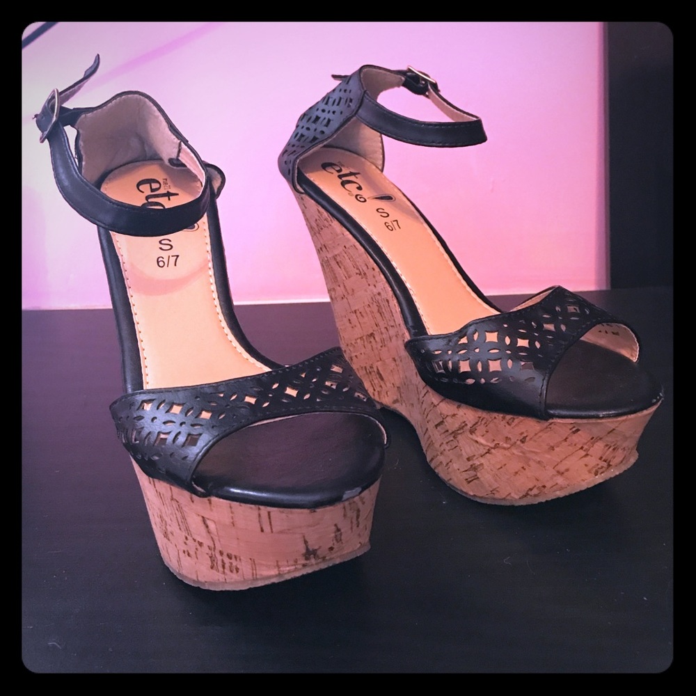 Black & tan wedges