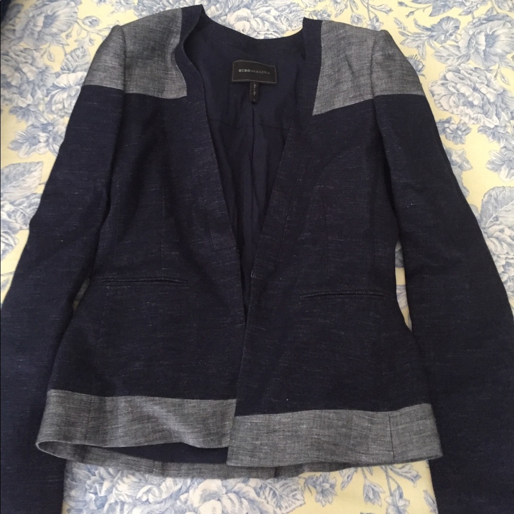 BCBG max azria blazer