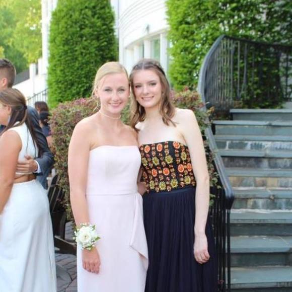 Meet your Posher, Emma rose - Picture 1 of 1