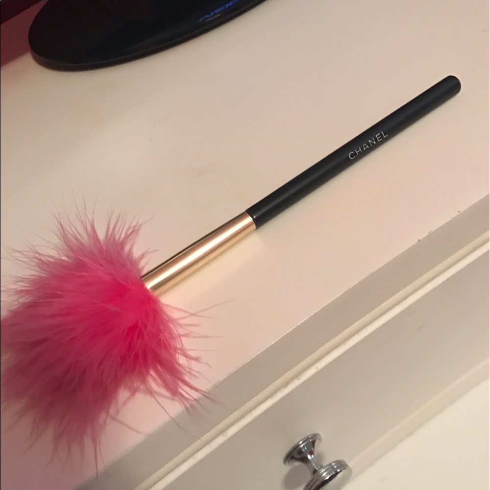 Chanel limited edition fluffy brush