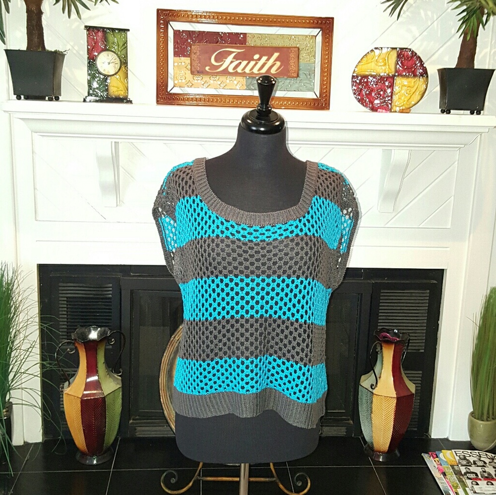 Arizona Jeans Co Open Knit Top