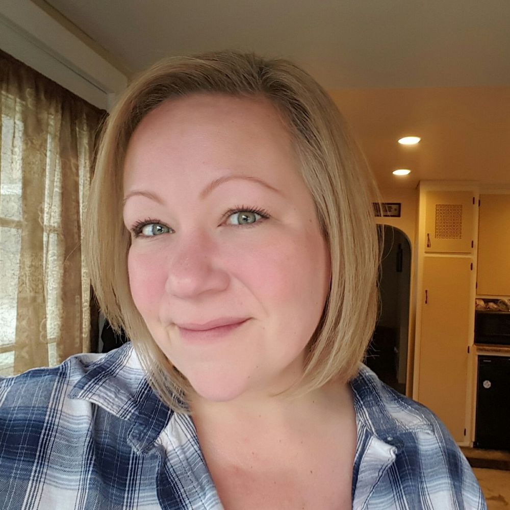 Meet your Posher, Jeannine