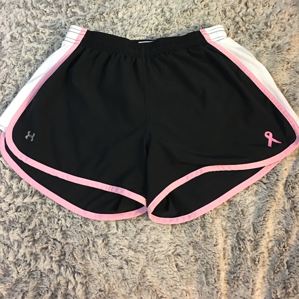 Under Armour Running Shorts Breast Cancer logo