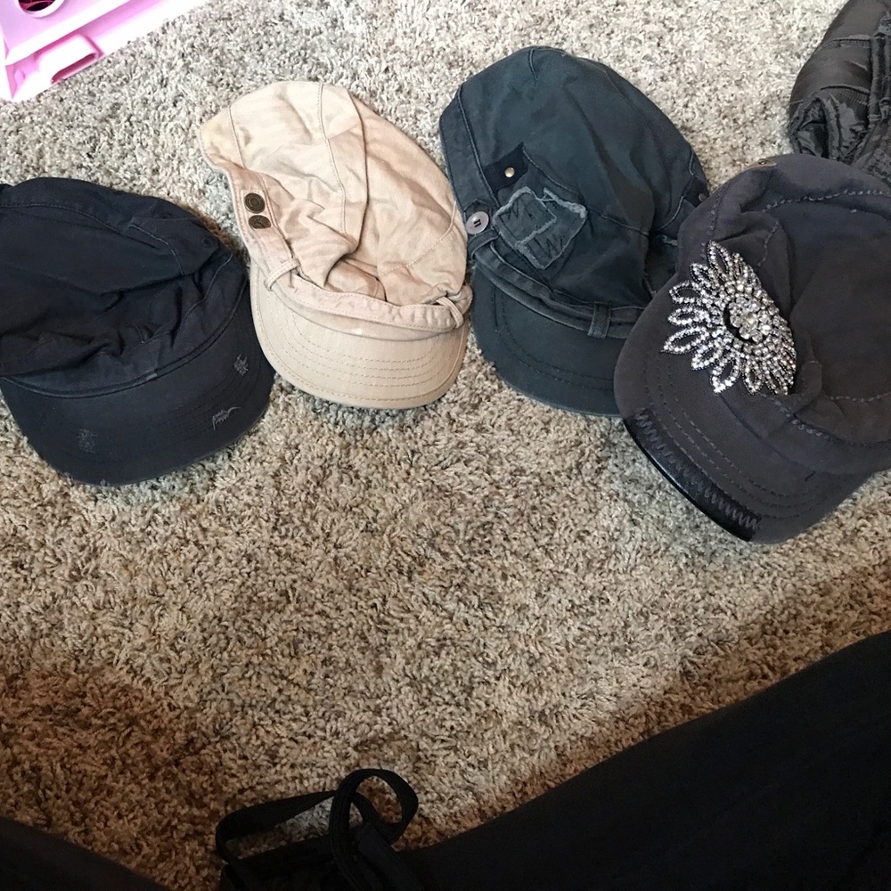 4 hats (all for 15.00)