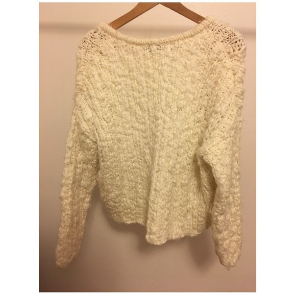 ***SOLD***H&M white knitted cardigan - Picture 2 of 3