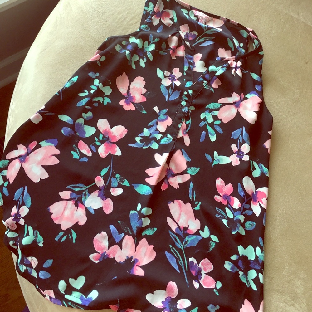 Flowy Flower shirt