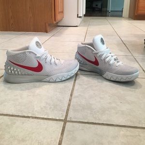 Kyrie 2 "Double Nickel"