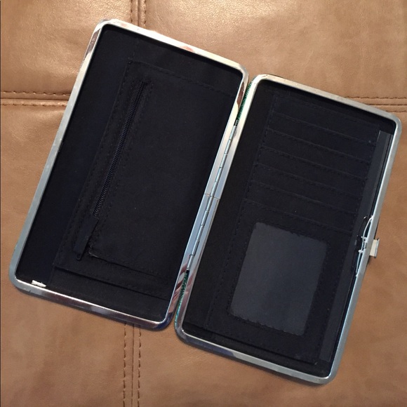 Wallet - Picture 2 of 4