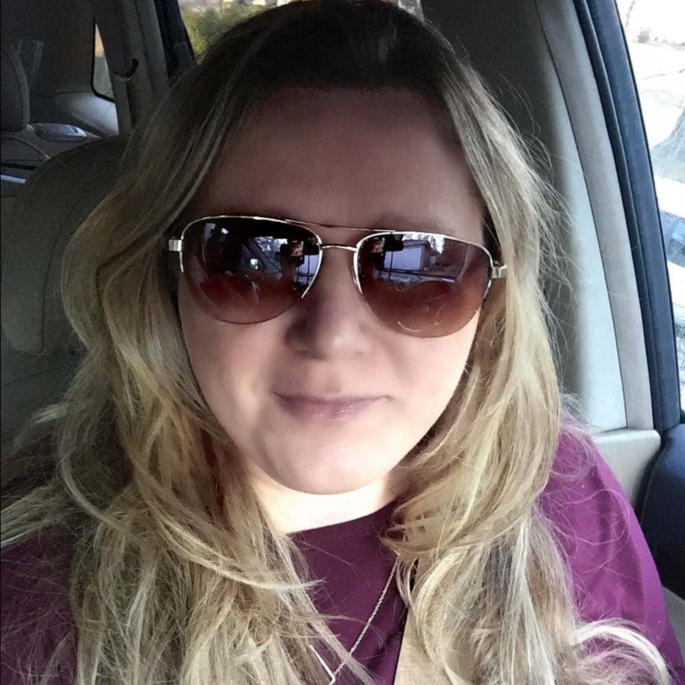 Meet your Posher, Erin