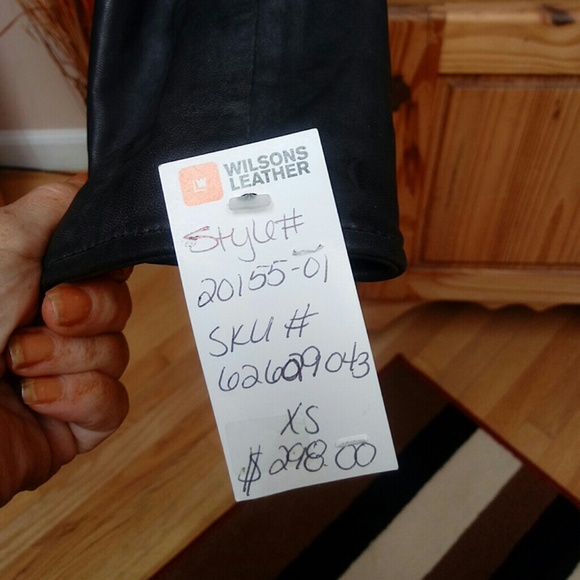 Leather jacketagain - Picture 3 of 7