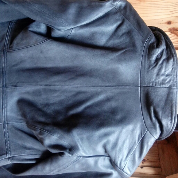 Leather jacketagain - Picture 5 of 7