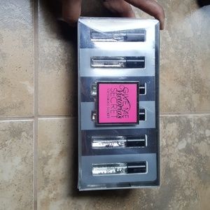 Victoria's secret sampler
