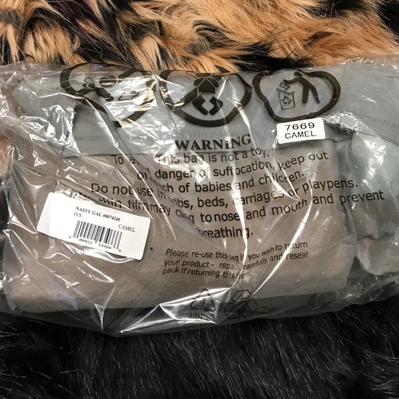 Last Dance Mini Tote Bag - Picture 3 of 7