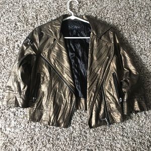 Three quarter sleeve faux leather jacket