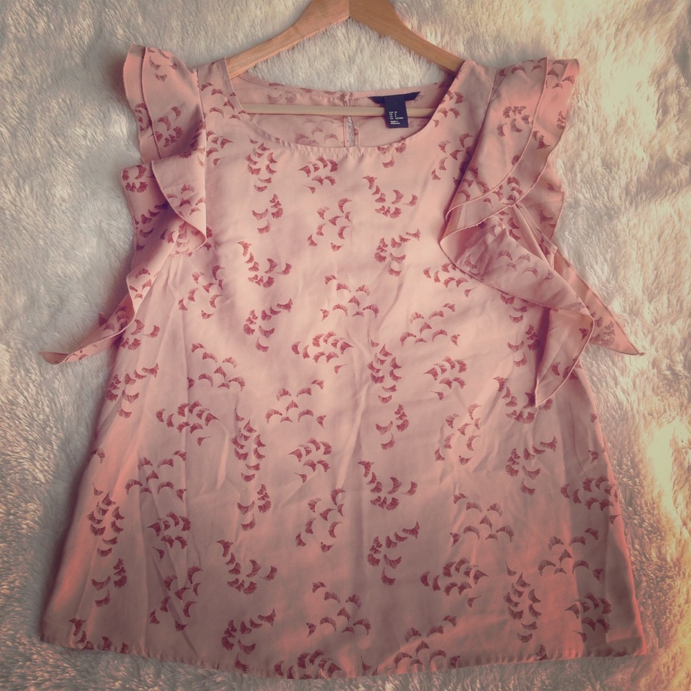 Flirty Ruffle Sleeved H&M Blouse