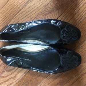 DVF black patent leather flats