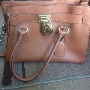 Authentic Michael Kors purse. SOLD!