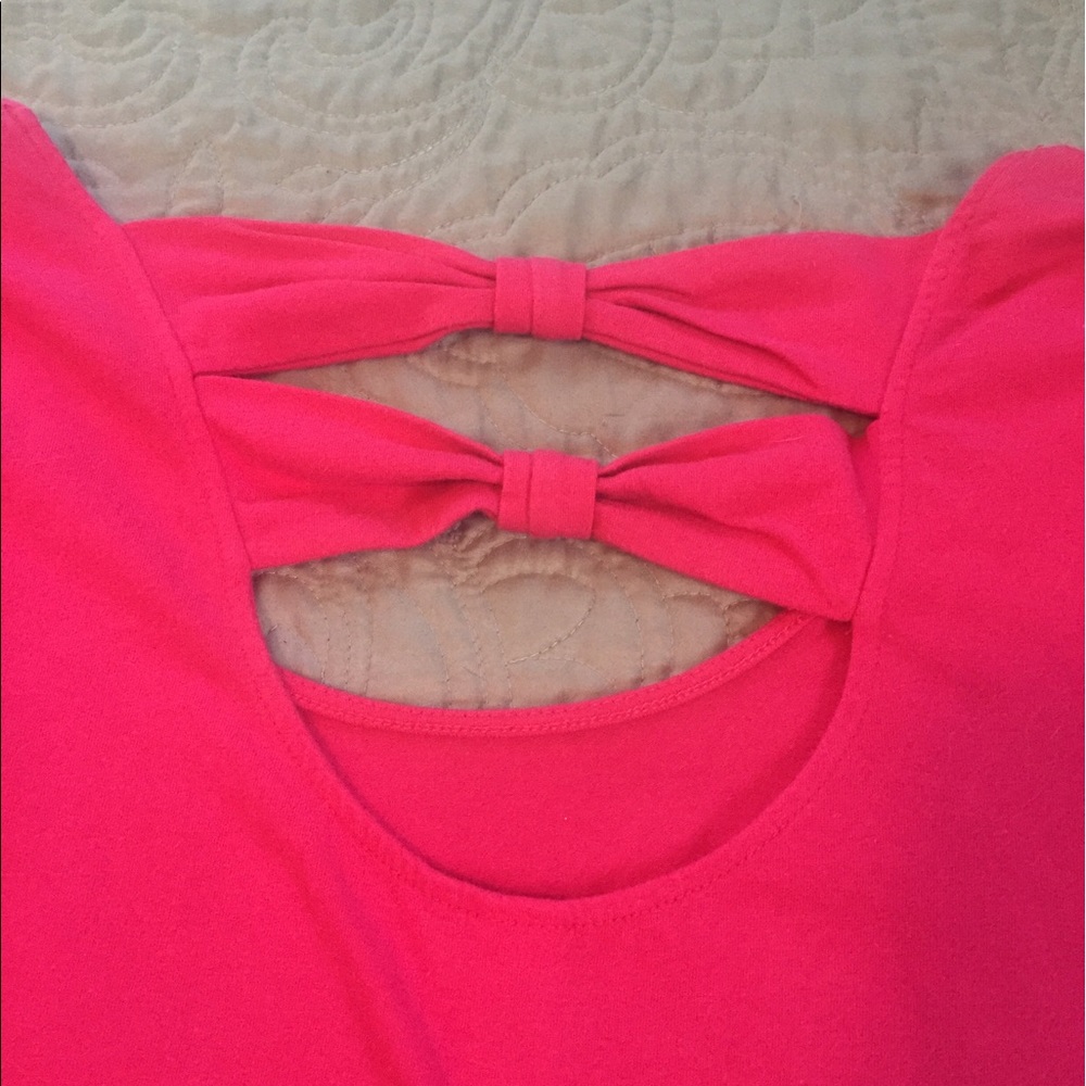 Pink top - Picture 2 of 3