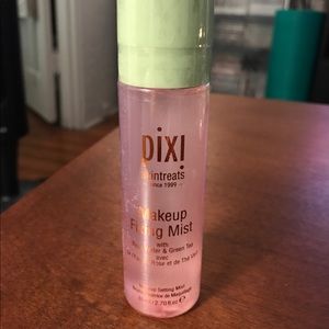 NEW PIXI MAKEUP FIXING MIST