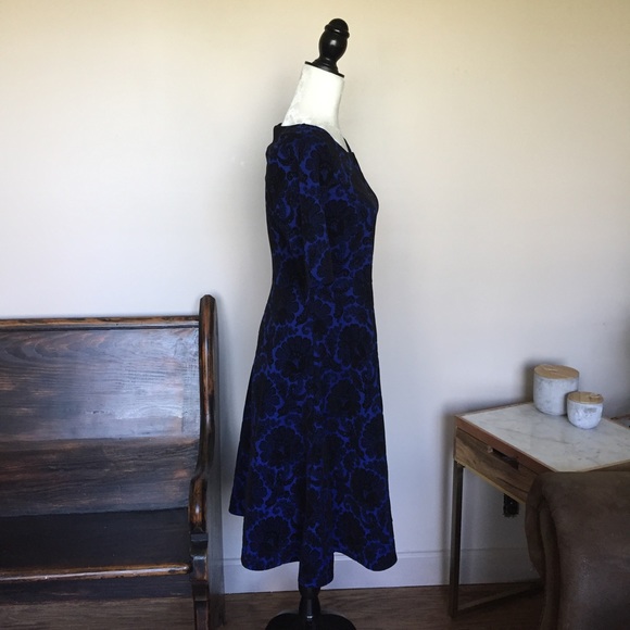 🎉 Land's End Floral Velvet Midi Dress - Picture 2 of 6