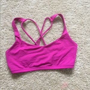 Lululemon sports bra size 4
